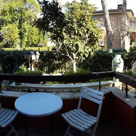 Bed & Breakfast Casa Romana 3*