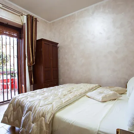 Casa Romana Nocleg ze śniadaniem 3*