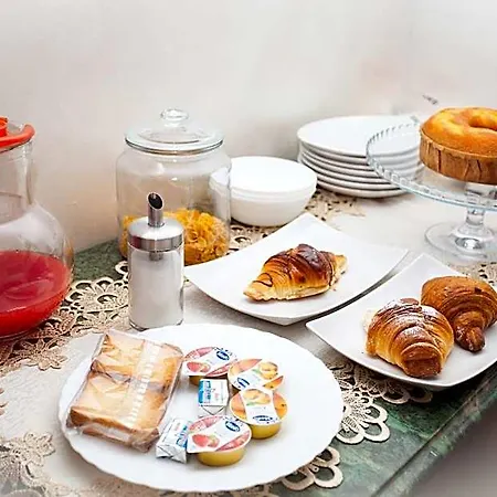 Bed & Breakfast Casa Romana 3*